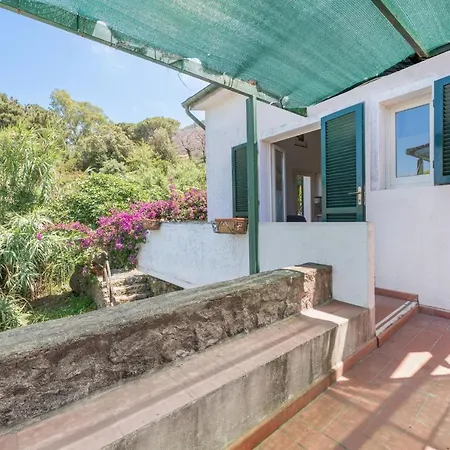 - Goelba Villa Sant'Andrea